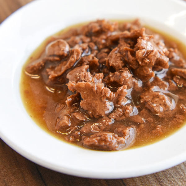 ウェットフードを上手に使って水分補給をサポートしよう